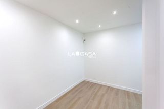 Local comercial en venta en Vistalegre en Castelldefels