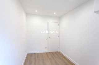 Local comercial en venta en Vistalegre en Castelldefels