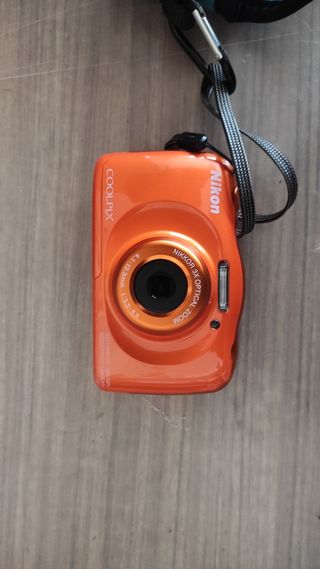 Cámara Nikon COOLPIX Naranja Infantil