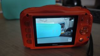 Cámara Nikon COOLPIX Naranja Infantil