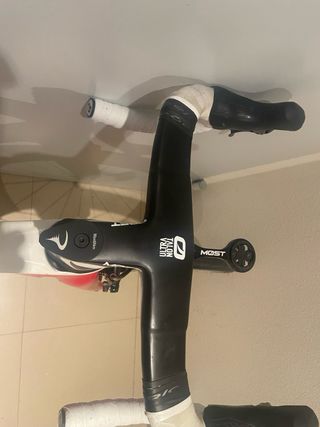 Pinarello Dogma F12 Roja y Blanca