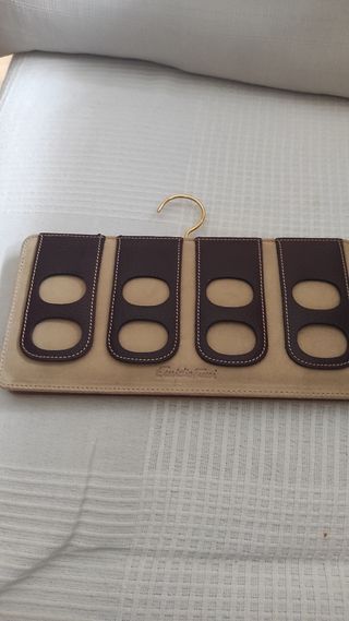 Percha para corbatas