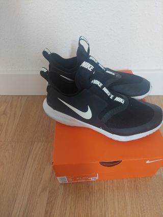 Deportivas Nike Flex Runner Mujer Negro Blanco