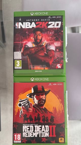 Xbox One X Negra + Mando + Juegos