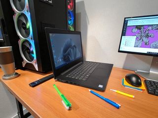 Laptop Lenovo  14" led  16GB RAM   SSD 240  Win11 