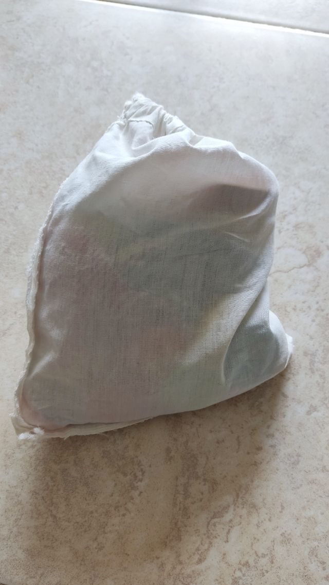 Tazas para contar y clasificar colores