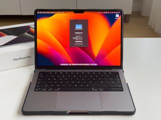 MacBook Pro M1 Pro 14 16 GB RAM SSD 512 GB