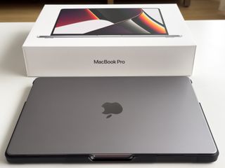 MacBook Pro M1 Pro 14 16 GB RAM SSD 512 GB