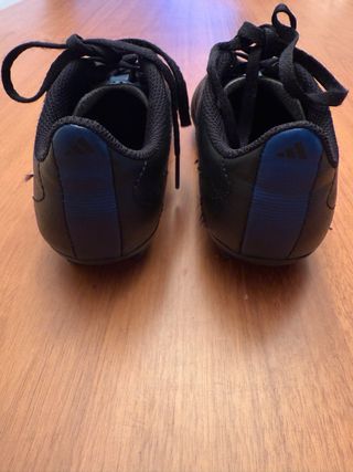 Botas fútbol niño Adidas T31 tacos