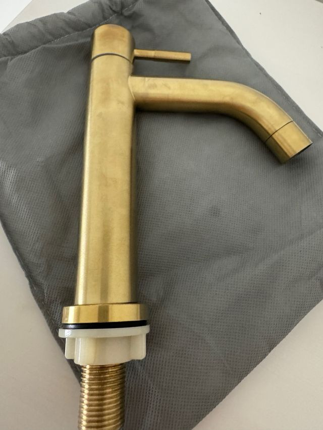 Grifo monomando dorado