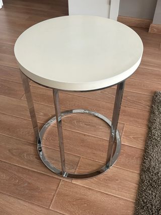 Mesa auxiliar redonda metal y madera