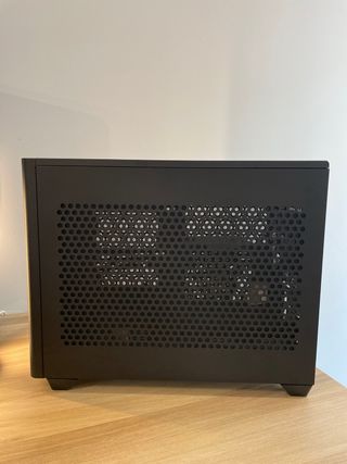 Caja PC ordenador Cooler Master NR200 Mini ITX SFF