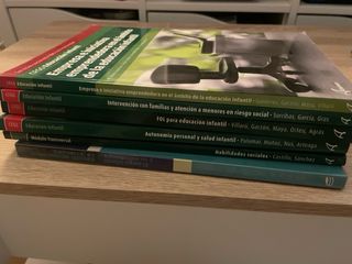 Libros texto CFGS Educación Infantil 