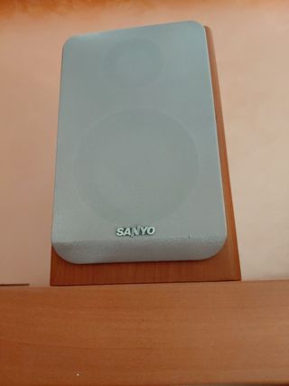 Todo bien menos el radiocasete hay que arr