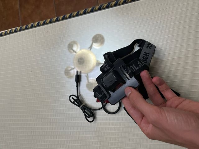 Luz LED para bicicleta y diadema