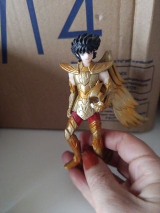 Oferta Muñeco Caballero del Zodiaco Dorado
