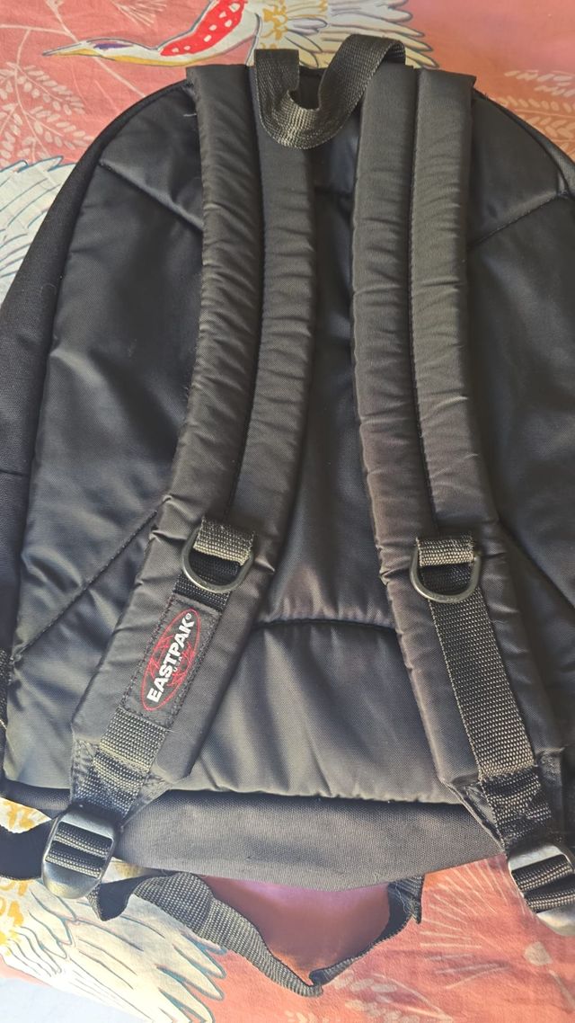 Zaino Eastpak 38L Nero