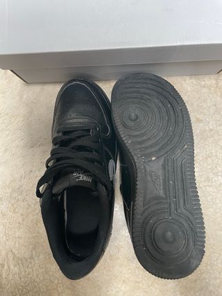 Nike Air Force 1 Negras Talla 38,5