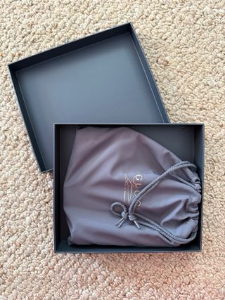 Colgador de cinturones Gucci Made to Measure