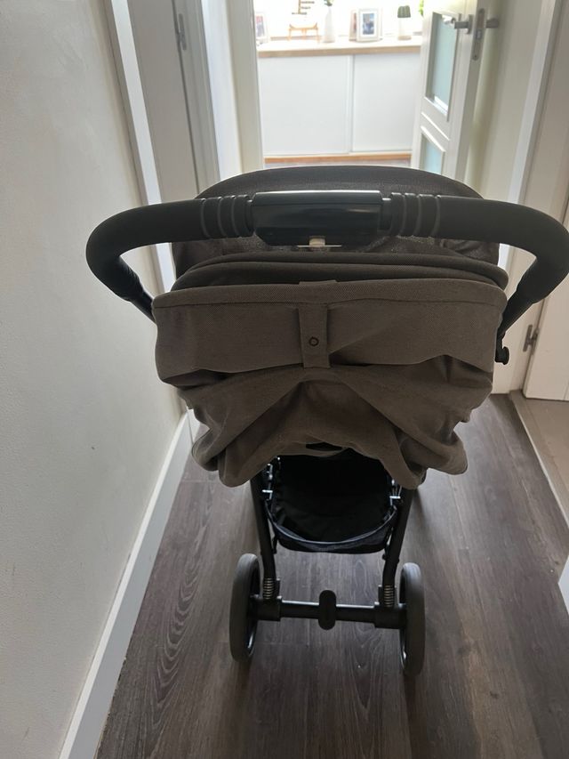 Silla de paseo Cybex eezy S+2