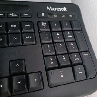 Teclado Microsoft Negro Silencioso