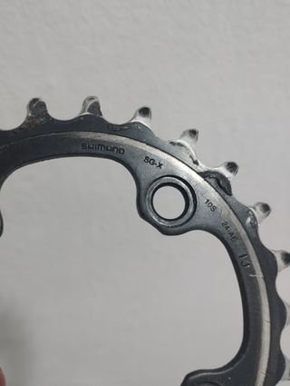 Plato Shimano 24 dientes 