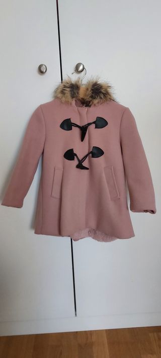 Abrigo  niña rosa con pelo