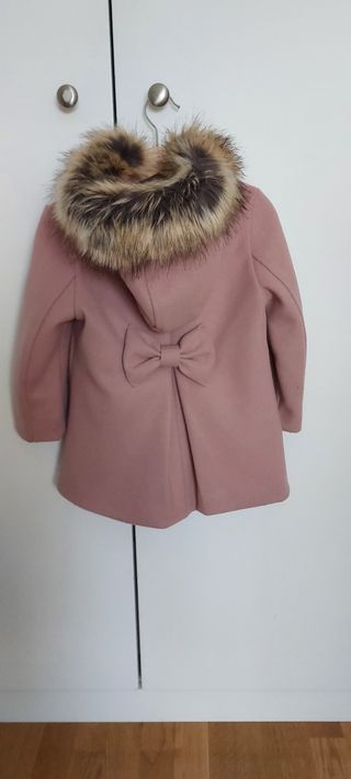 Abrigo  niña rosa con pelo