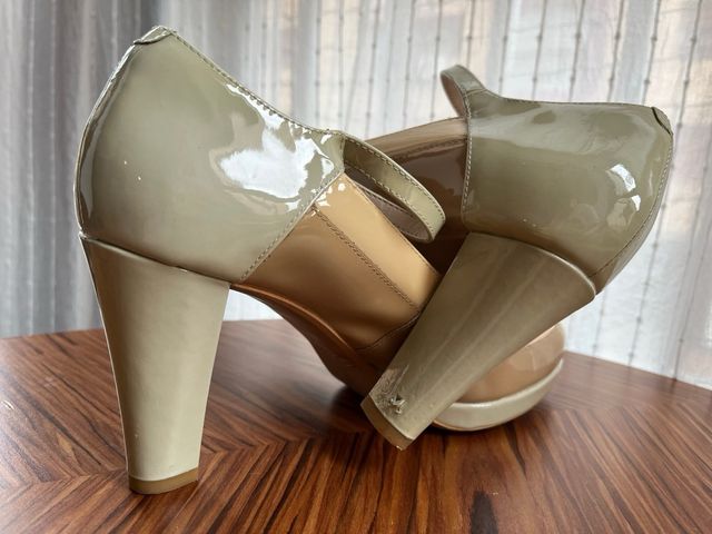 Zapatos Clarks charol T41