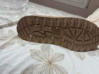 Botas UGG Beige Plataforma