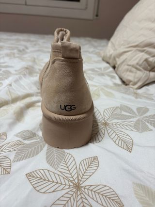 Botas UGG Beige Plataforma