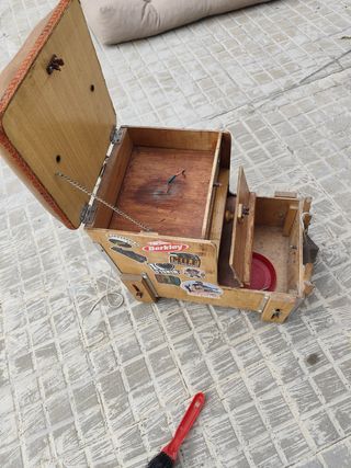 Cajón de pesca madera ligero