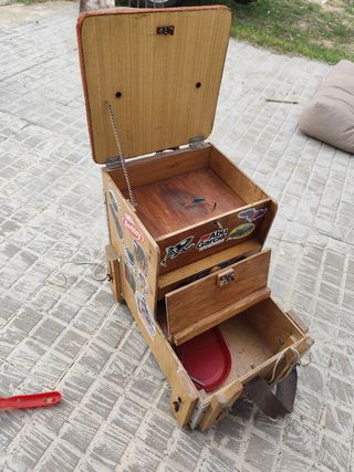 Cajón de pesca madera ligero