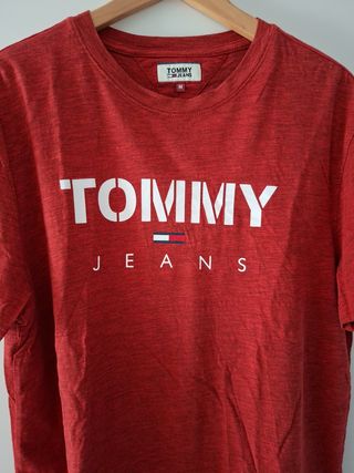 Camiseta Tommy Jeans Roja Talla M