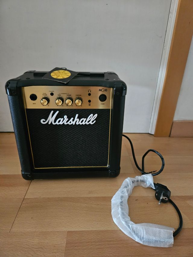 Amplificador Marshall MG10 Gold. Nuevo