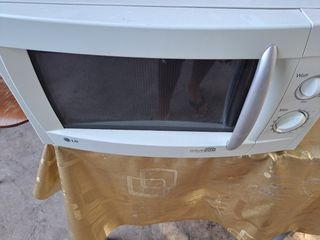 Microondas blanco