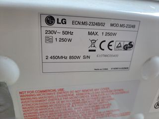 Microondas blanco