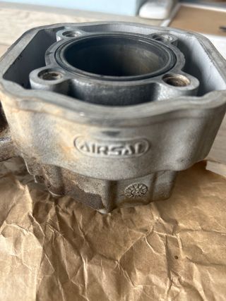 Cilindro 80cc y pistón gripado precio negociable