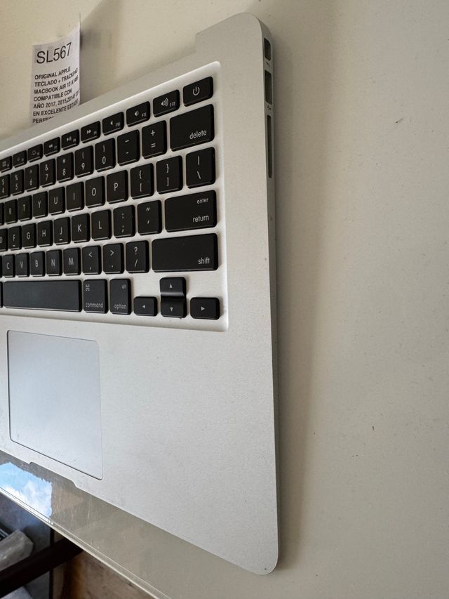 Tastiera e trackpad per MacBook Air 13