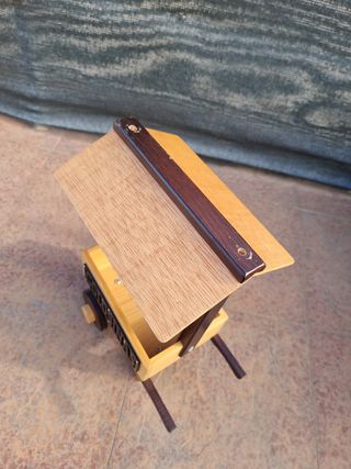 Carrito de madera para golosinas
