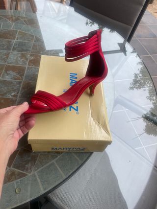 Sandalias de vestir rojas MARYPAZ T40