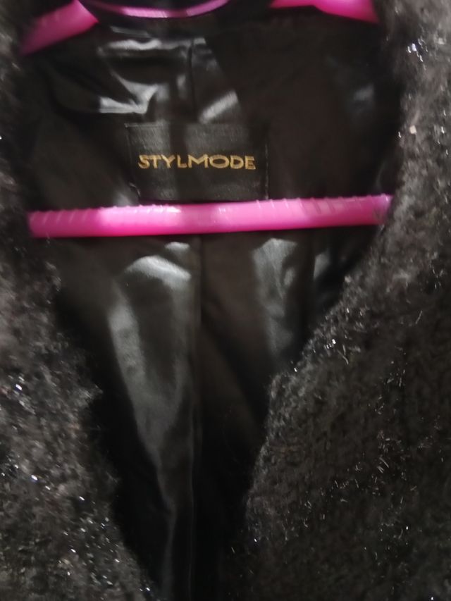 Abrigo negro mujer con brillos