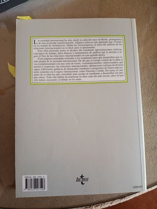 Relaciones Internacionales (Biblioteca universi...