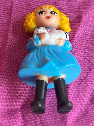 Figura Candy Candy vestido azul