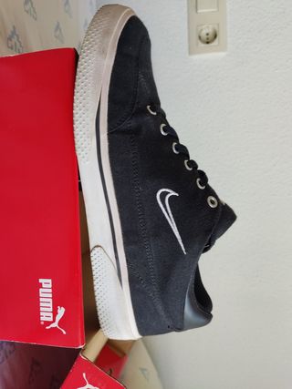 Zapatillas Nike Negras y Blancas