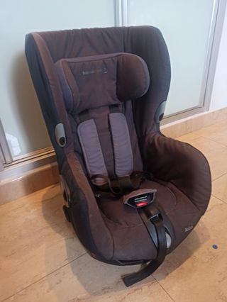 Silla coche Bébé Confort Axiss giratoria