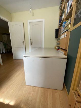 Escritorio despacho con cajonera móvil