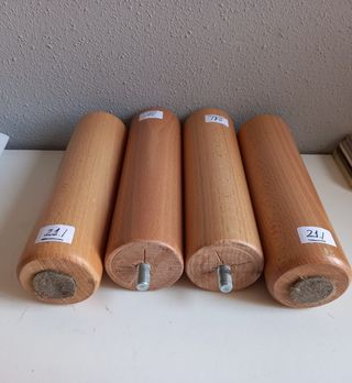 Juego de 4 patas de madera