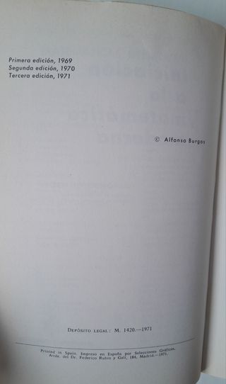 Iniciación a la matemática moderna