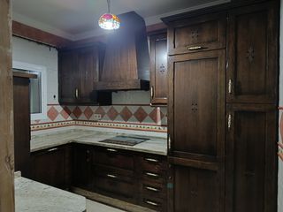 Muebles de cocina madera y piedra